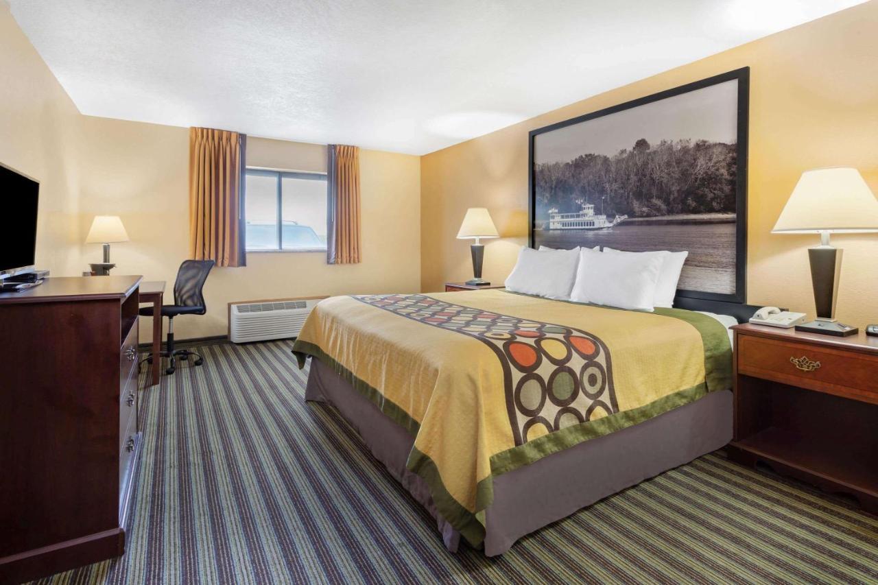 Super 8 By Wyndham Iowa Falls Exterior foto